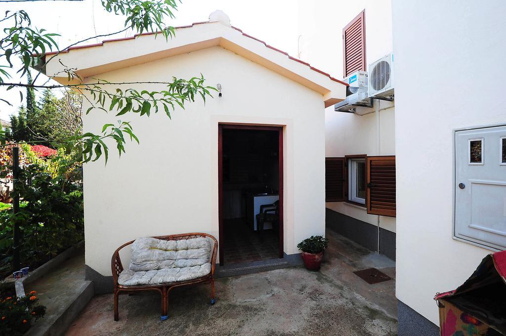 Apartments Luka & Sara زادار المظهر الخارجي الصورة
